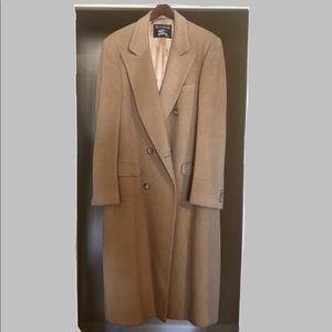 Men’s Burberry camel hair coat